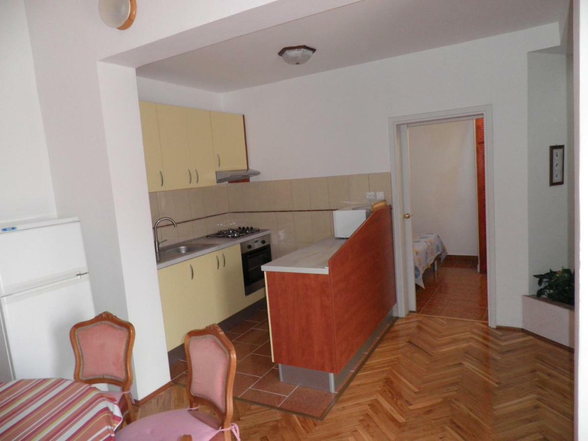 Artneo Apartmani Novaglia Esterno foto